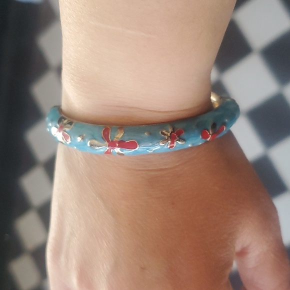 Signed Jiu Long Xing Floral Bracelet Bangle - Picture 4 of 4